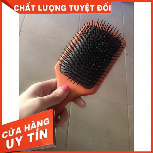 [Xả kho + free ship] [Xả kho + free ship Lược chải gỡ dối tóc tóc xoăn