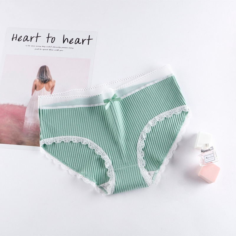 Quần lót phối ren thoải mái kiểu dáng quyến rũ | BigBuy360 - bigbuy360.vn