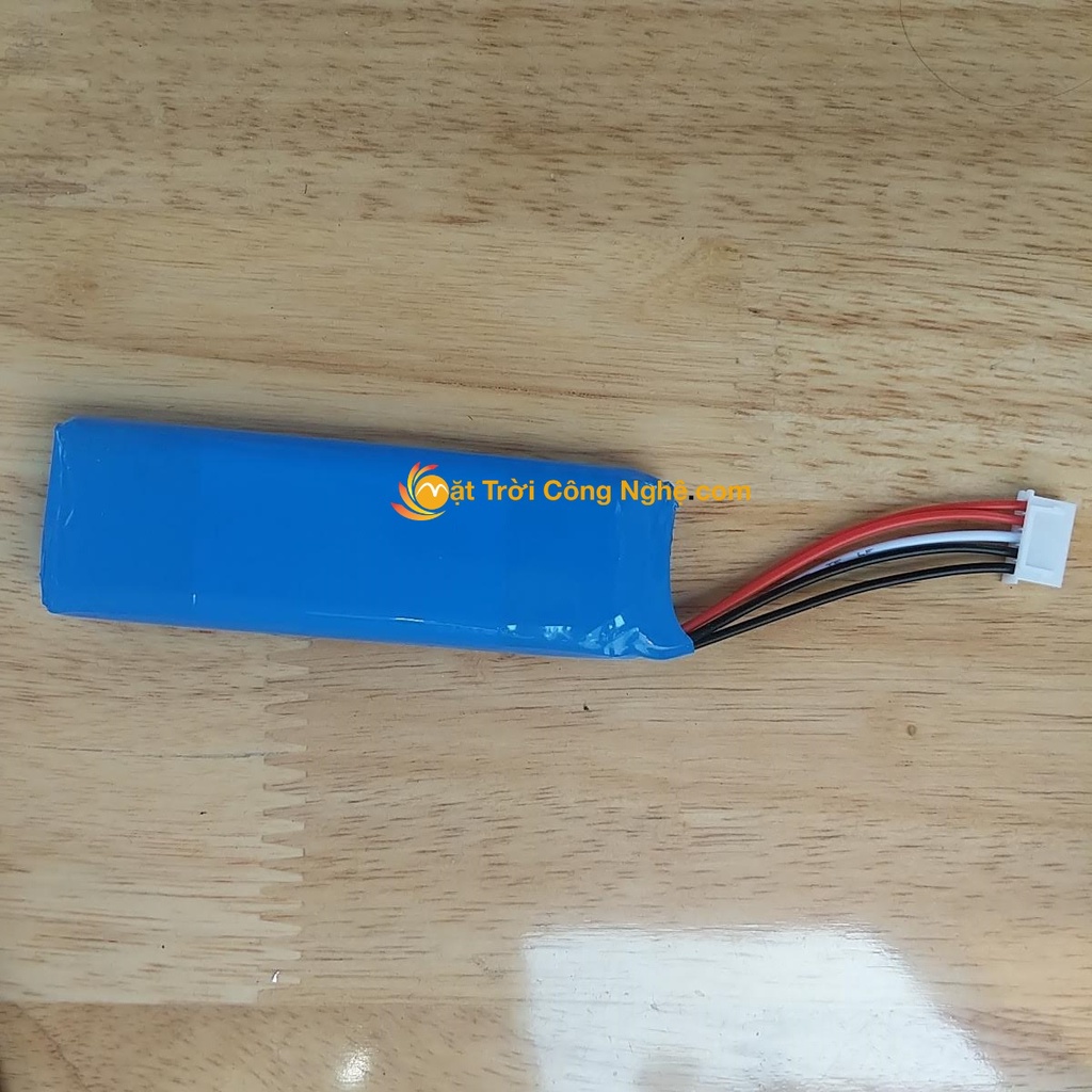 Pin JBL Flip 4 - Pin thay loa JBL Flip 4 tốt - mặt trời công nghệ