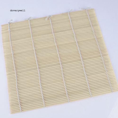 Mành tre cuốn sushi kèm vá xới cơm