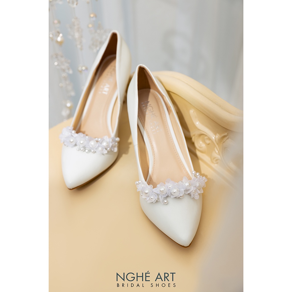 Giày cưới Nghé Art cao gót đính hoa voan ngọc trắng 380