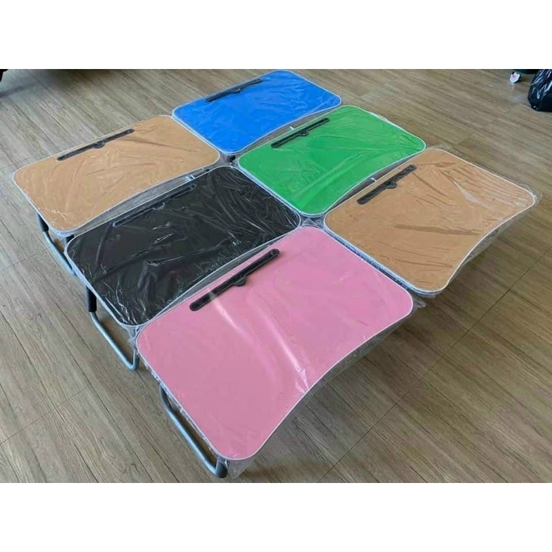 Bàn học xếp mặt gỗ có khe để ipad kích thước 60cm x 40cm x 28cm .