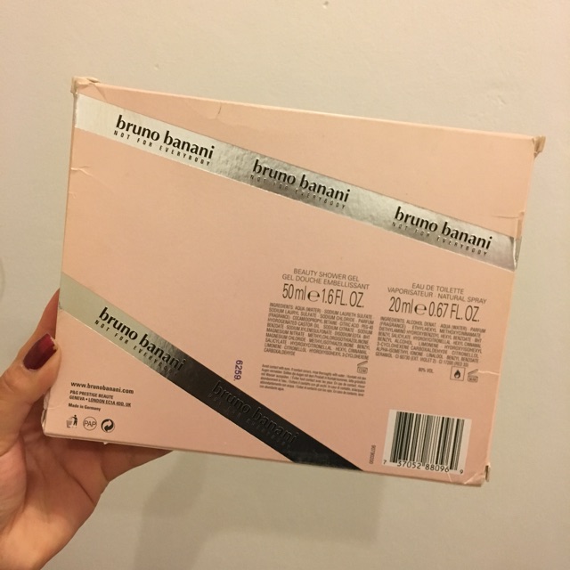 SALE ❣️❣️❣️Set Nước Hoa & Sữa Tắm Bruno Banani Woman