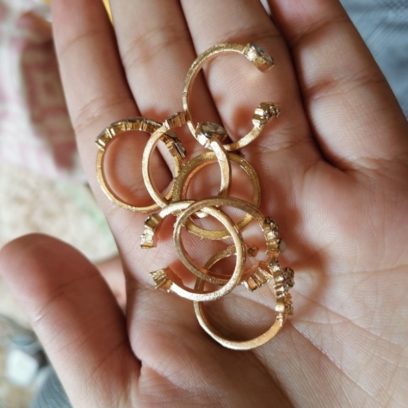 Bộ 7 cái nhẫn dạng mở chỉnh được gắn pha lê hình hoa và bướm cổ điển đáng yêu cho nữ