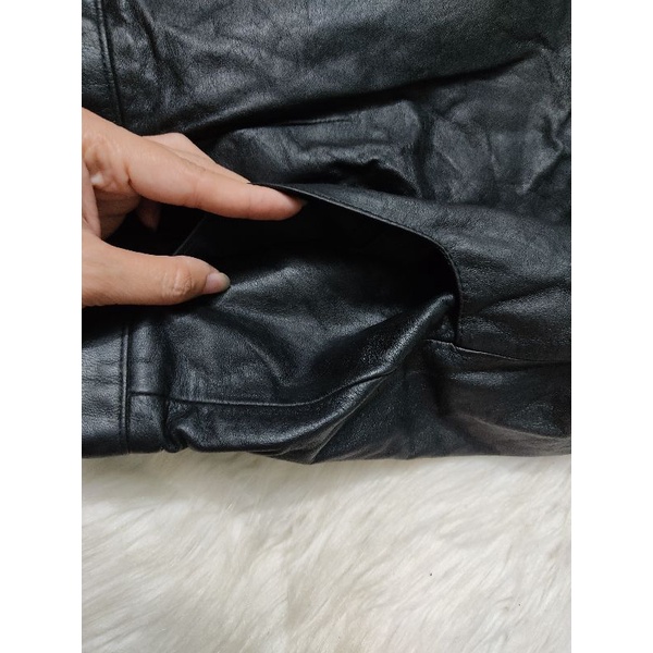 Chân váy da bò size M