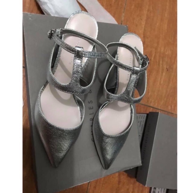 Giày cnk auth size 36 full box