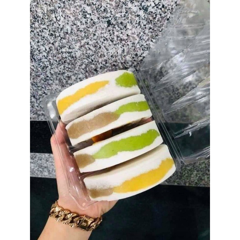 65k 500gr set 4 cái Bánh In Trứng Muối