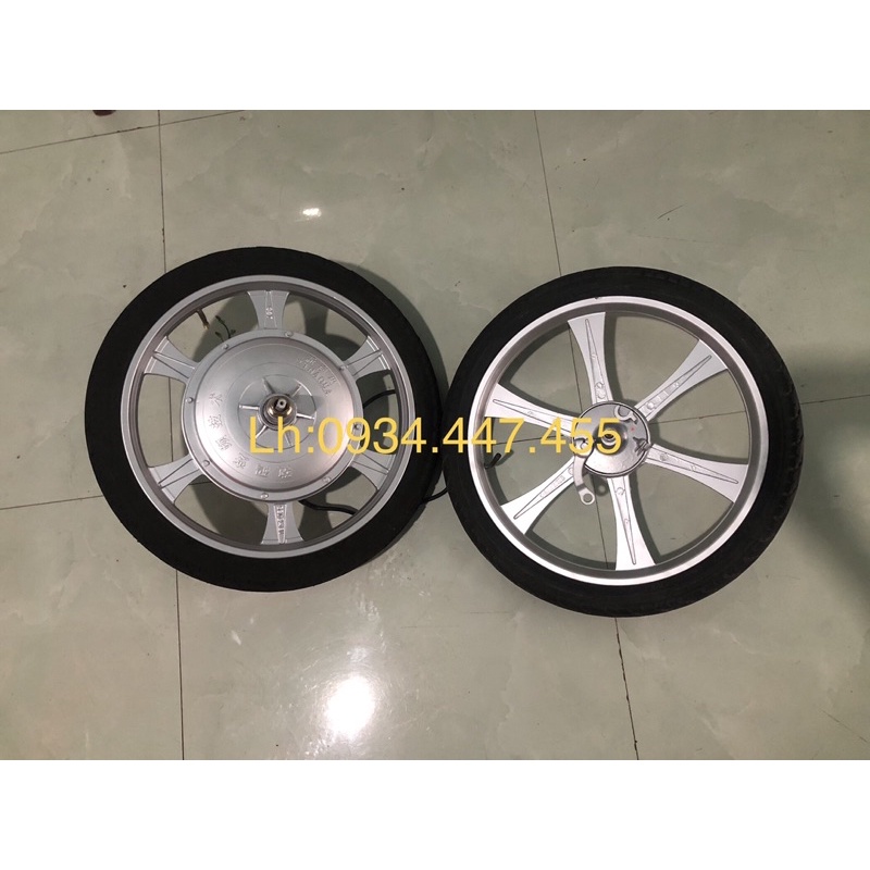 Cặp bánh mâm 18 in chế xe đạp thành xe điện cực ngầu.