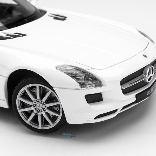 Mô hình xe Mercedes-Benz SLS 1:24 Welly