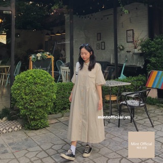Đầm dài kẻ caro