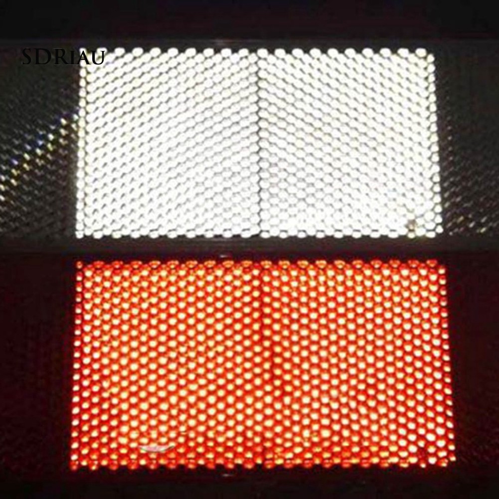 Set 2 miếng nhựa phản quang gắn xe tải tiện dụng