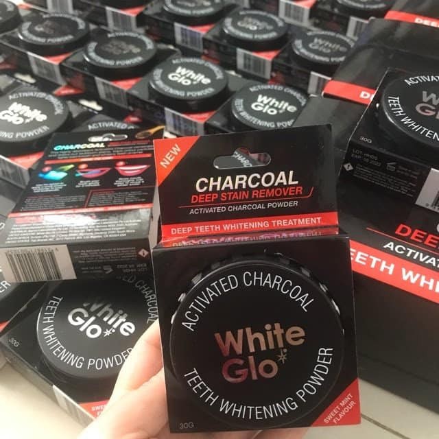 Bột than chà trắng răng White Glo đến từ Úc- White Glo Activated Charcoal Teeth Polishing