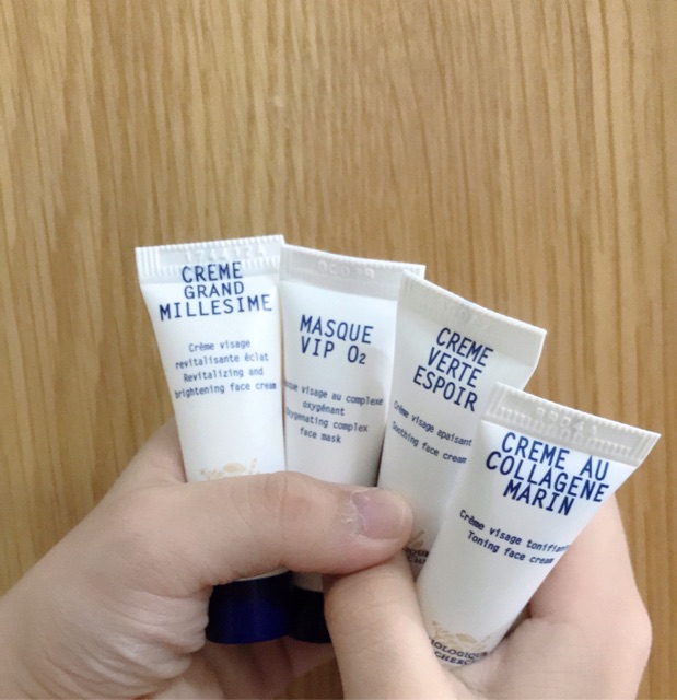 Kem dưỡng pigm 400, kem mắt Vip O2 (4ml) | BigBuy360 - bigbuy360.vn