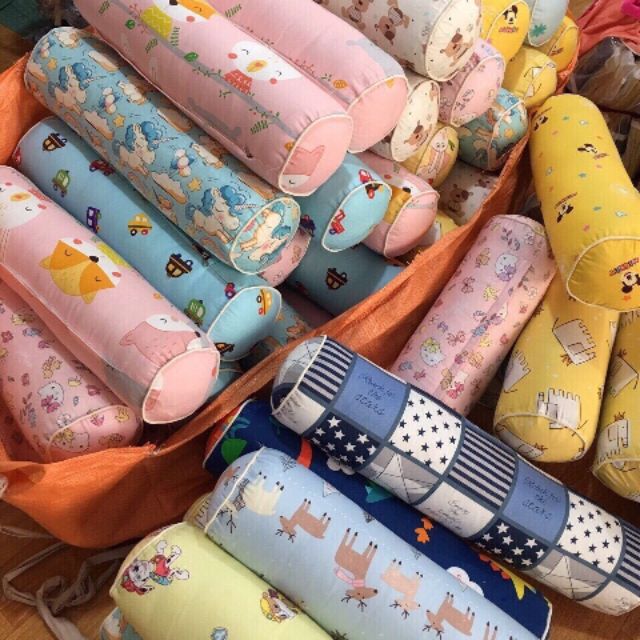 Gối ôm size nhỡ .