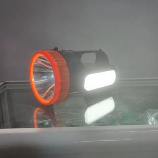Đèn pin sạc Kentom KT-202 có đèn phụ (màu ngẫu nhiên)