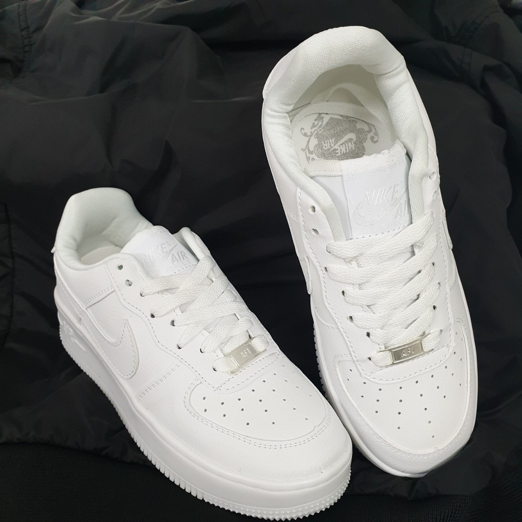 Giày Air Force AF1 màu Trắng Size Nam Nữ cao cấp hàng khâu đế (36-43) | BigBuy360 - bigbuy360.vn