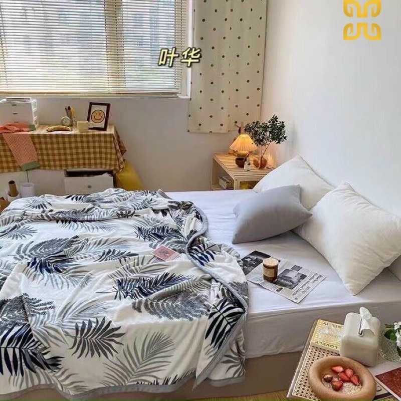 Chăn lông tuyết sữa Hàn Quốc thiết kế sang trong ( 2 -mặt chăn giống nhau)