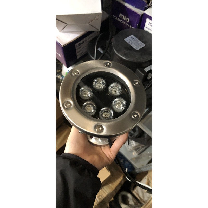 Đèn LED âm nước 6w