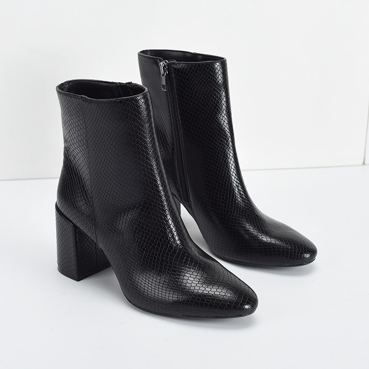 [ORDER] BOOT BERSHKA TUỒN HÀNG XỊN | BigBuy360 - bigbuy360.vn