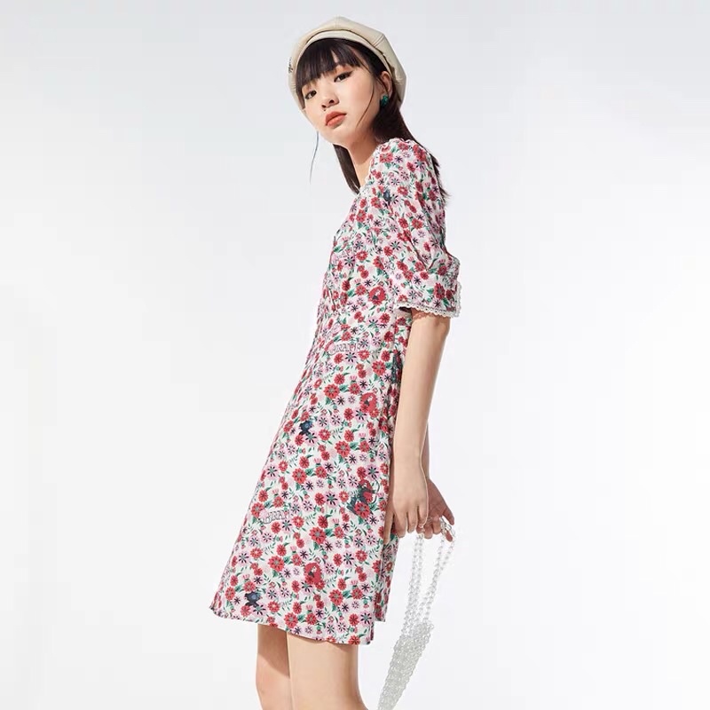 Đầm hoa đỏ Peacebird