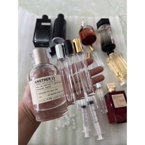 Lọ Chiết Nước Hoa Trụ Vuông Dài 10ml 🍀 Chai Lọ Chiết Nước Hoa Thủy Tinh Đựng Dầu Thơm Tiện Dụng