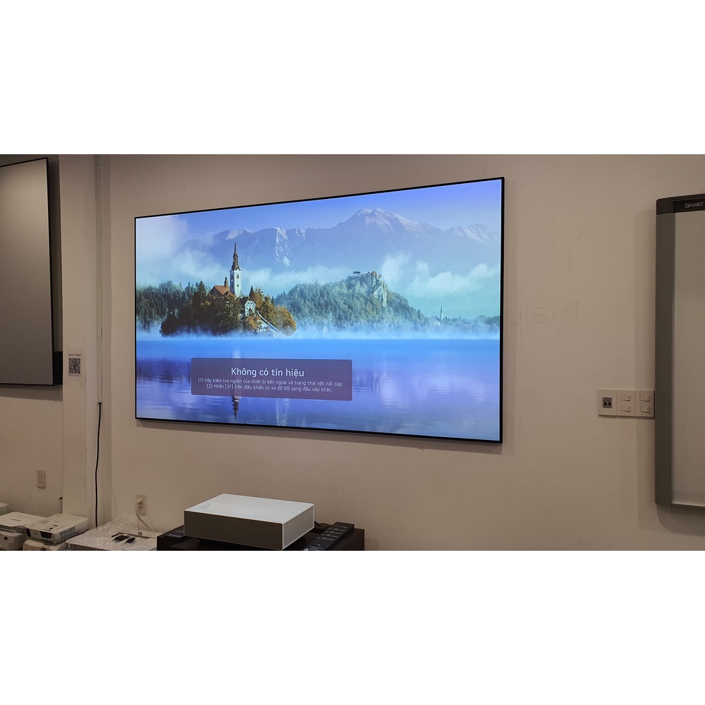 Màn chiếu siêu gần  Grandview ALR 120 inch DY5
