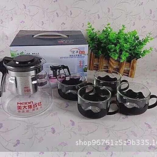Bộ Bình trà đen gồm cả 4 cốc xinh xắn