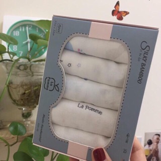 Khăn sữa sợi tre lụa Lapome