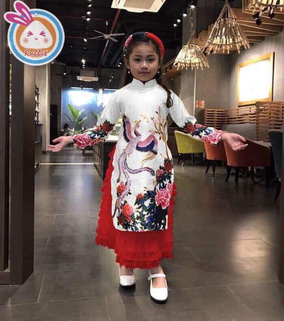 Áo dài cách tân nữ