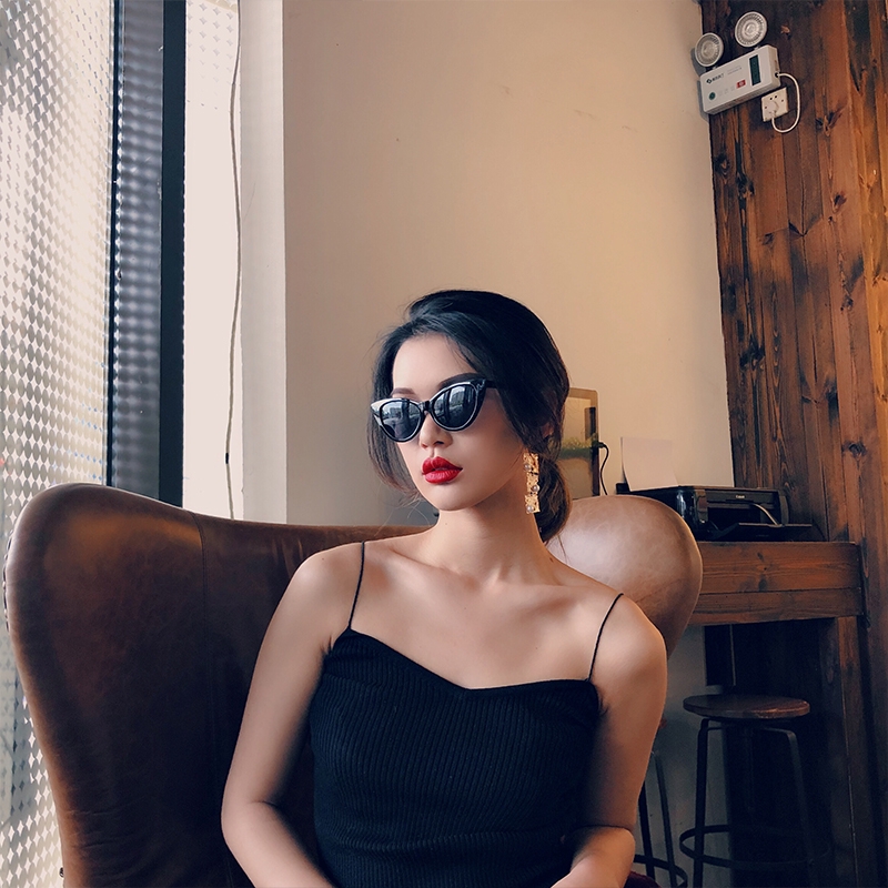 Kính Mát Mắt Mèo Phong Cách Retro Chống Tia Uv Thời Trang Cho Nữ