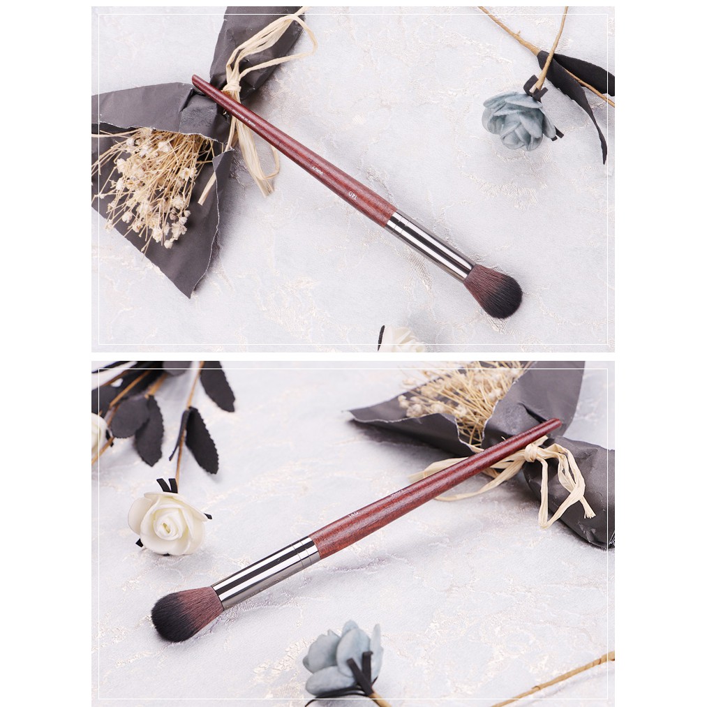 Natural Wood Handle Wavy Synthetic Hair MUF140 Highlighter Blending Makeup Brush