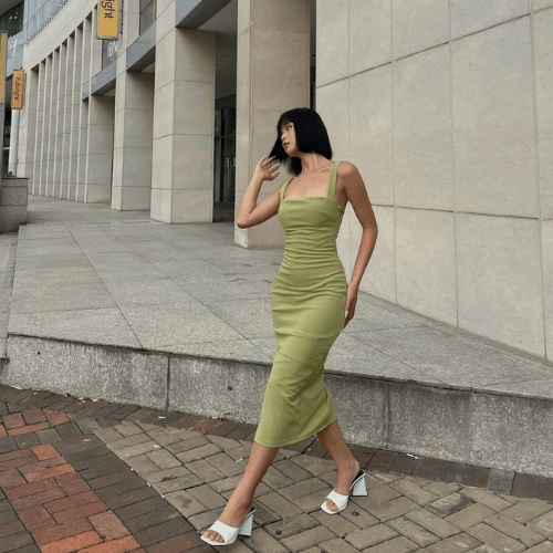 Đầm Body Thun Gân Hai Dây Bảng To Siêu Tôn Dáng Size S M