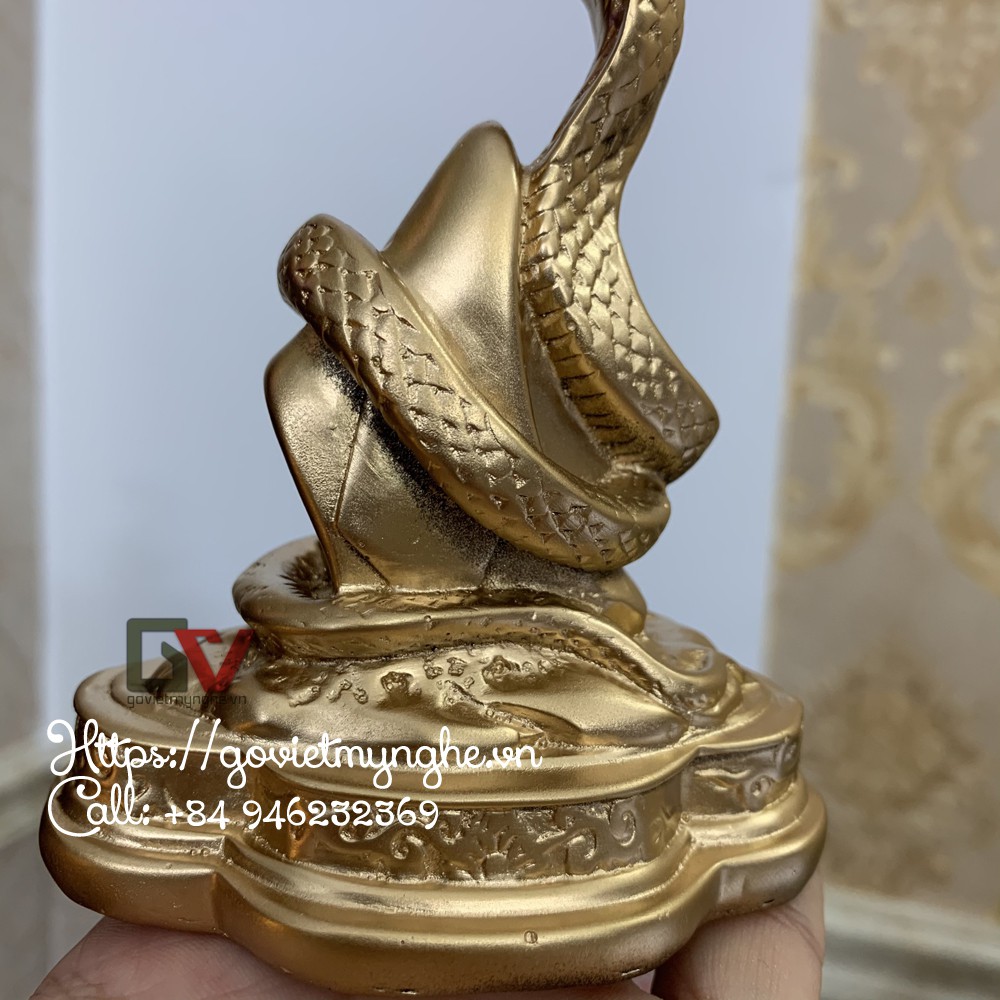 [Linh vật phong thủy] Tượng đá con rắn ôm tiền tài lộc phong thủy trang trí - Cao 11cm - Màu Nhũ Đồng