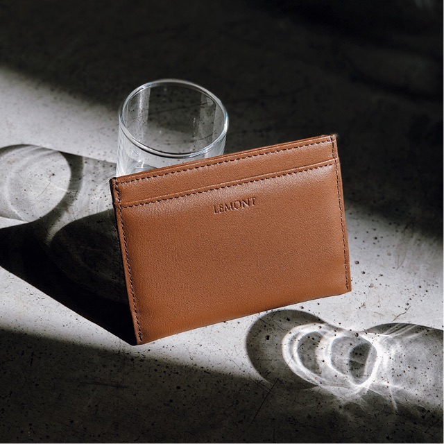 Ví da bò thật đựng thẻ Crush mỏng gọn - Thiết kế chính hãng từ Lemont.