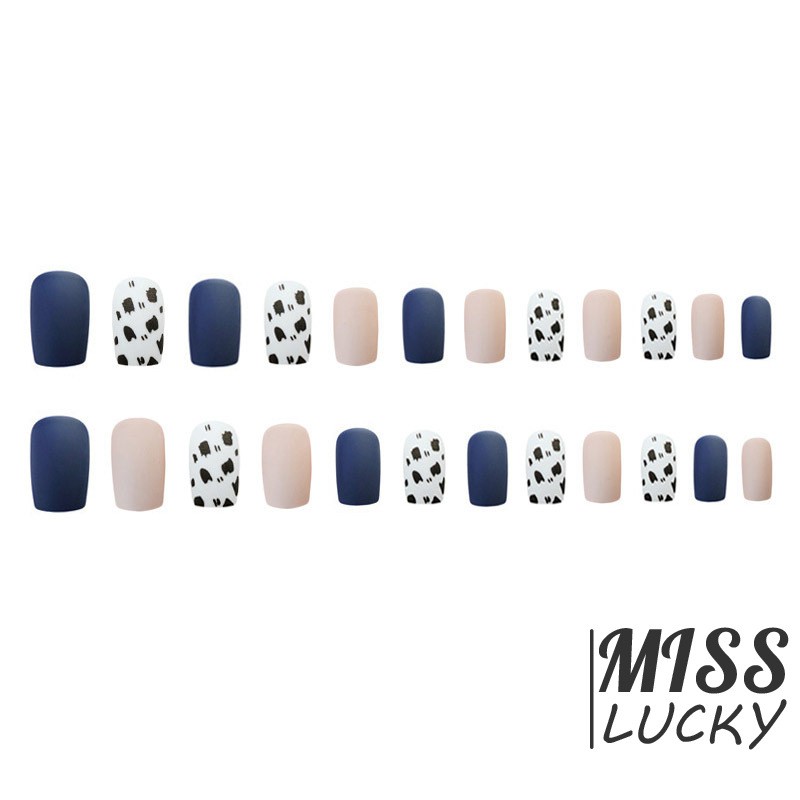 Móng tay giả đầu vuông họa tiết mặt nhám trang trí xinh xắn cho bạn nữ