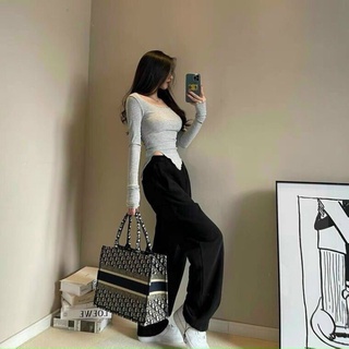 Áo xẻ tà lệch vai