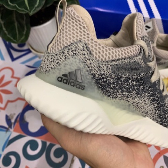 | Mẫu Mới | Giày Alpha Bounce Muối Tiêu Nam Nữ | BigBuy360 - bigbuy360.vn