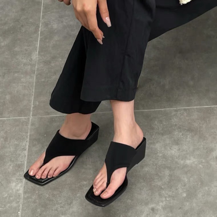 Dép Sandal Kẹp Ngón Kokia Air Lycra Dệt Kim Da , dép xỏ ngón đế cao