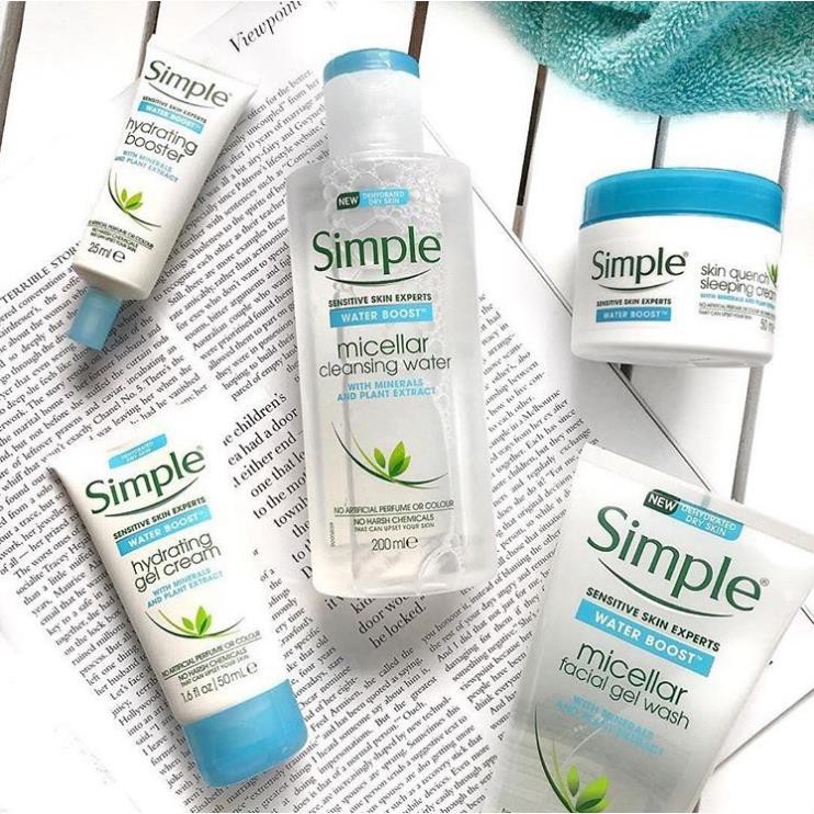 [CHÍNH HÃNG] Nước tẩy trang Simple Water Boost Micellar Cleansing Water 200ml cấp ẩm sâu cho da | BigBuy360 - bigbuy360.vn