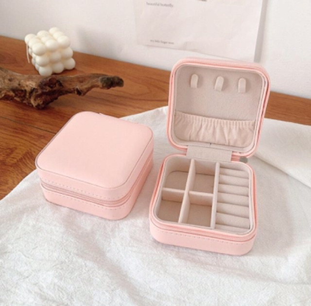 Hộp đựng khuyên tai, nhẫn, đồng hồ bằng da PU cao cấp - Tủ bày trang sức nhỏ xinh