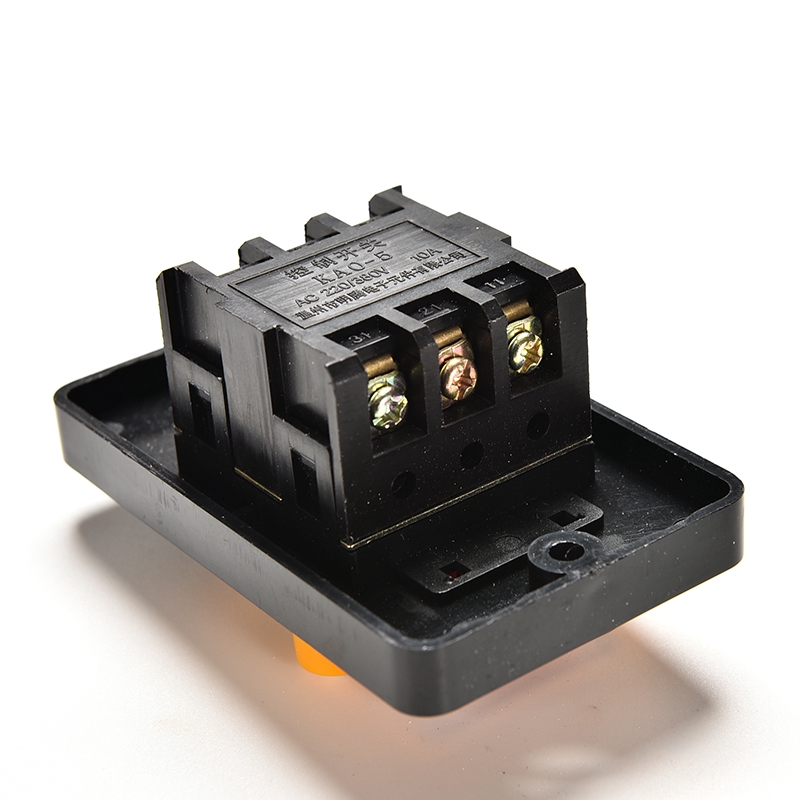 Công tắc nút nhấn bật/ tắt bằng nhựa chống thấm nước 10A 380V KAO-5