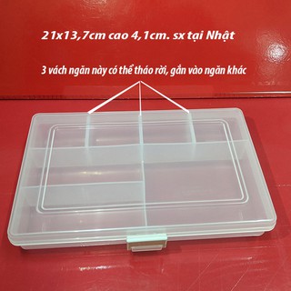 Hộp nhựa 7 ngăn có khóa cài, điều chỉnh được chiều dài ngăn. 21x13,7cm cao 4,1cm. D1307