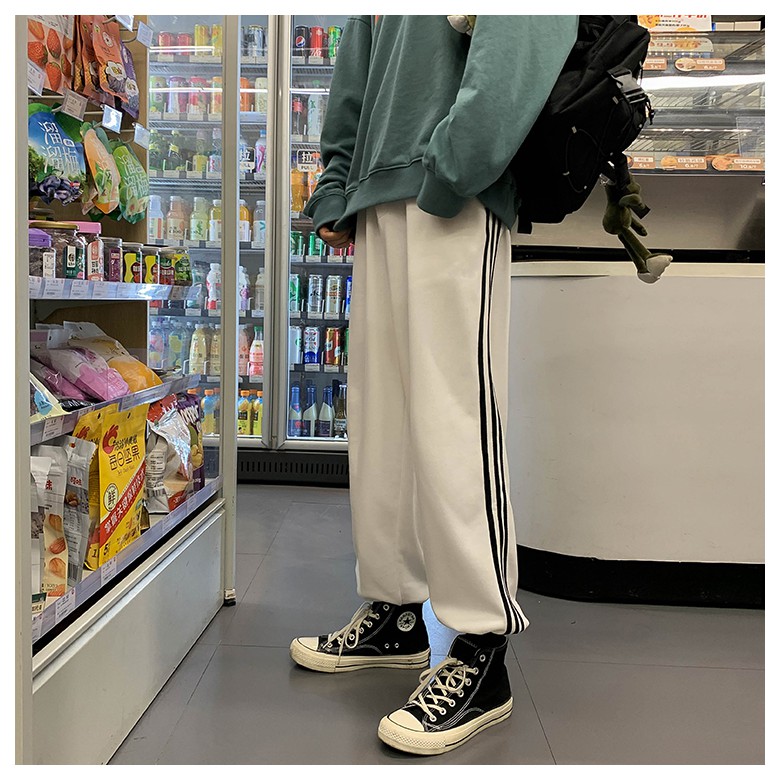 Quần dài rộng rút 3 Sọc Unisex trơn nam nữ tay lỡ mùa hè oversize form rộng thời trang phong cách Hàn Quốc | BigBuy360 - bigbuy360.vn