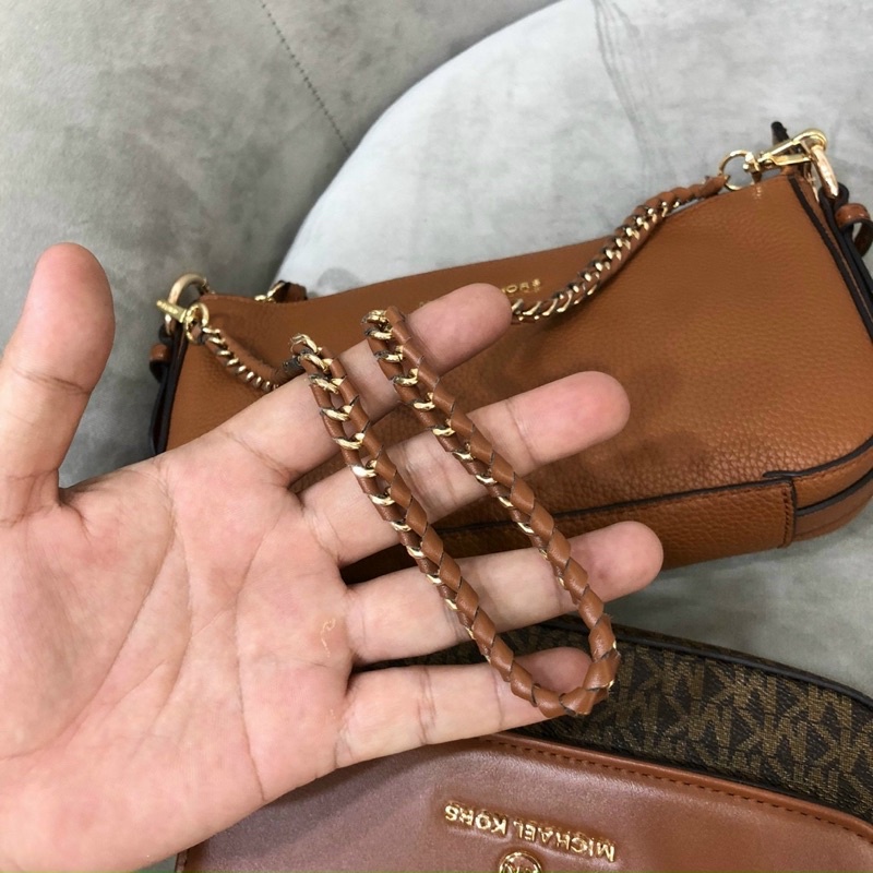 Túi MICHAEL KORS 4 trong 1 tuyệt vời giá hời