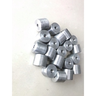 Mhôm đóng bắt gù titanium gr5 cho các loại xe