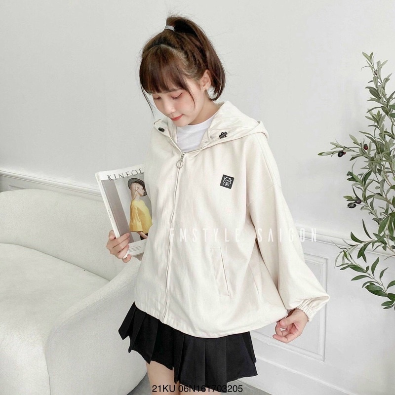 Áo khoác dạ lộn nữ, áo gió có nón chống nắng rút gấu hình bò sữa  ulzzang thời trang