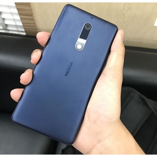 VỎ LƯNG NOKIA 2 ZIN.