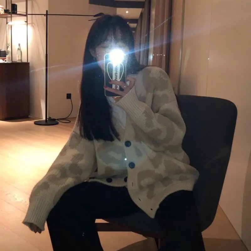 Khoác Len Cardigan | Áo Cardigan cổ V hoạt tiết da báo mềm mịn dày dặn cho nàng