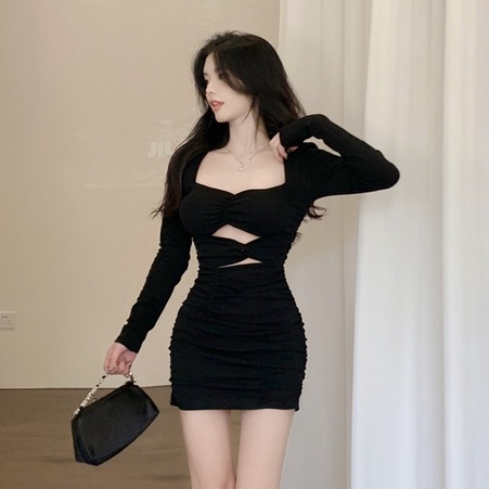 Áo Thun Nữ Tay Dài Khoét Eo Thời Trang Quyến Rũ