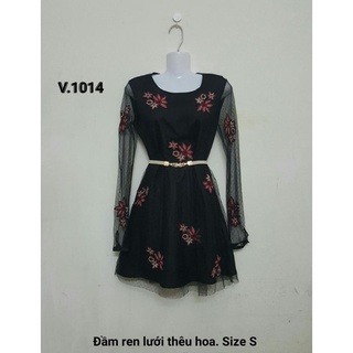 ĐẦM REN LƯớI THÊU HOA ĐẸP
